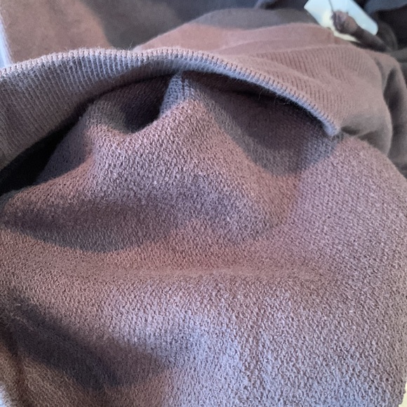 Z Supply Jerry Cold Shoulder Hoodie - Picture 4 of 9